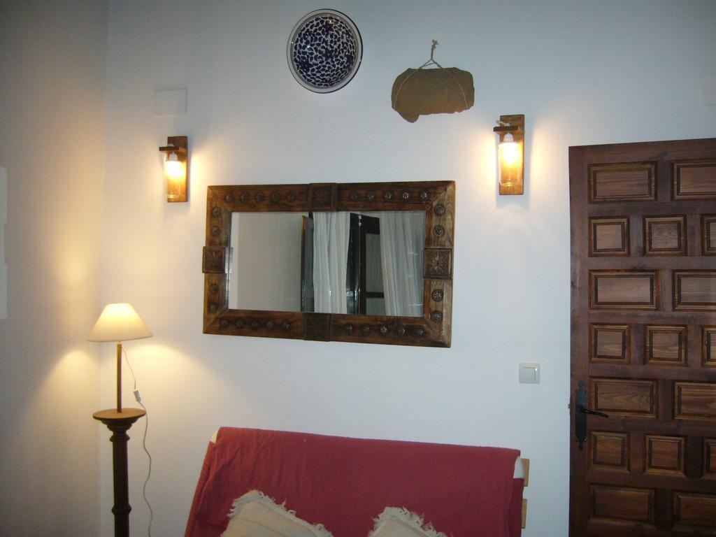 Casa Rural Sierra De Huelva Aroche Екстериор снимка